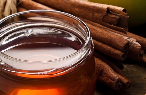 Remédios Naturais, o mel e a canela