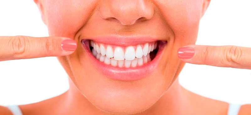 Cuidados a ter durante e após o branqueamento dentário